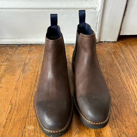 Men’s Florsheim Renegade Chelsea Boot size 8W worn once EUC - Picture 3 of 8
